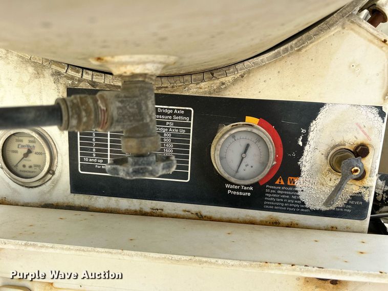 image for item DR4645 2007 Mack CV513 Granite  ready mix truck