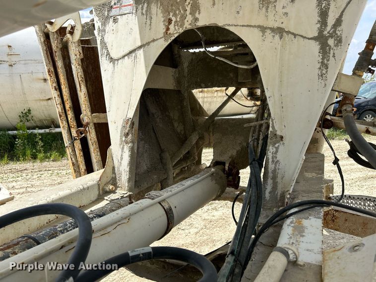 image for item DR4645 2007 Mack CV513 Granite  ready mix truck