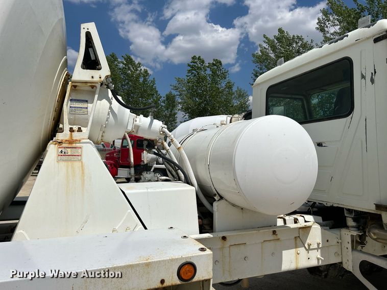 image for item DR4645 2007 Mack CV513 Granite  ready mix truck