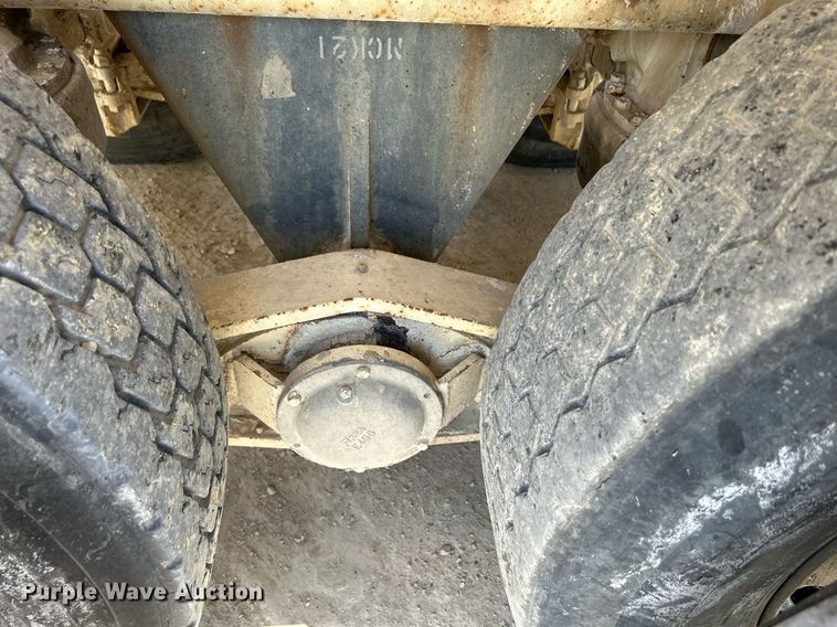 image for item DR4645 2007 Mack CV513 Granite  ready mix truck