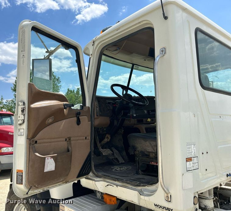 image for item DR4645 2007 Mack CV513 Granite  ready mix truck