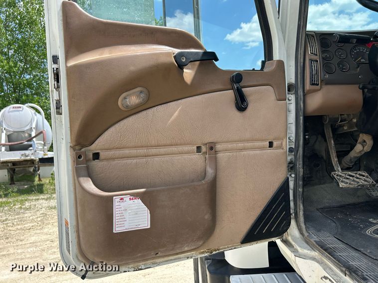 image for item DR4645 2007 Mack CV513 Granite  ready mix truck