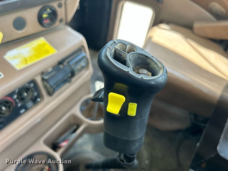 image for item DR4645 2007 Mack CV513 Granite  ready mix truck