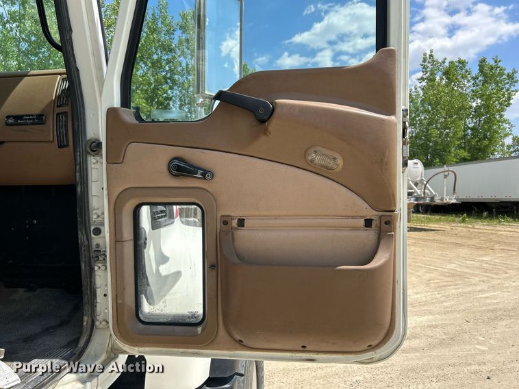 image for item DR4645 2007 Mack CV513 Granite  ready mix truck