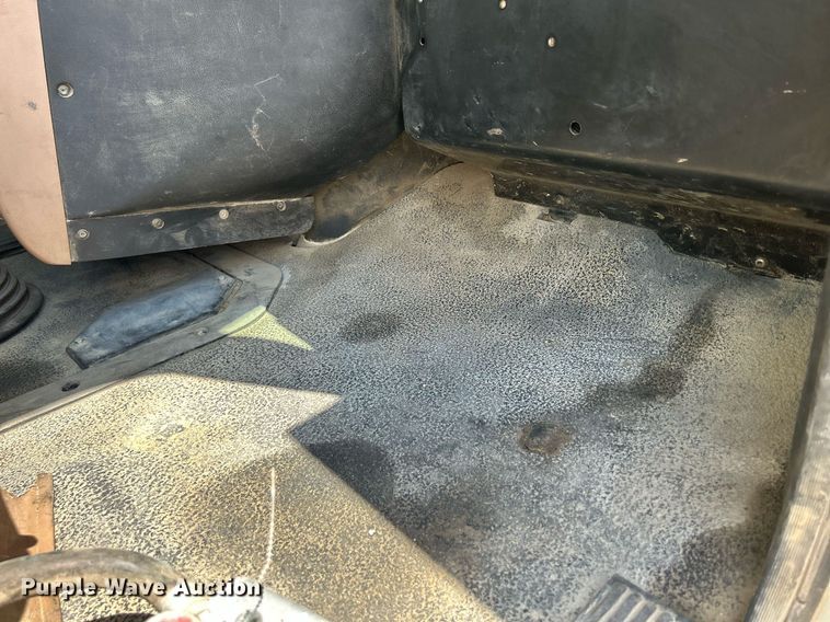 image for item DR4645 2007 Mack CV513 Granite  ready mix truck