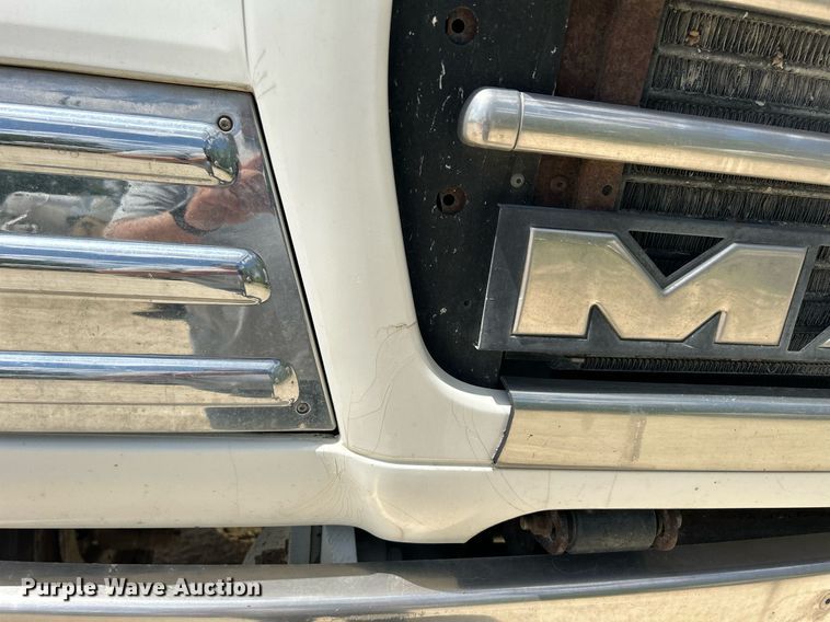 image for item DR4645 2007 Mack CV513 Granite  ready mix truck