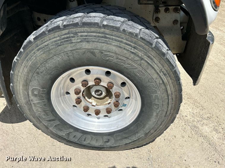 image for item DR4645 2007 Mack CV513 Granite  ready mix truck