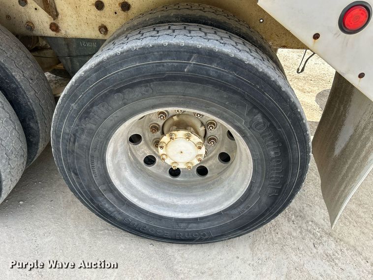 image for item DR4645 2007 Mack CV513 Granite  ready mix truck