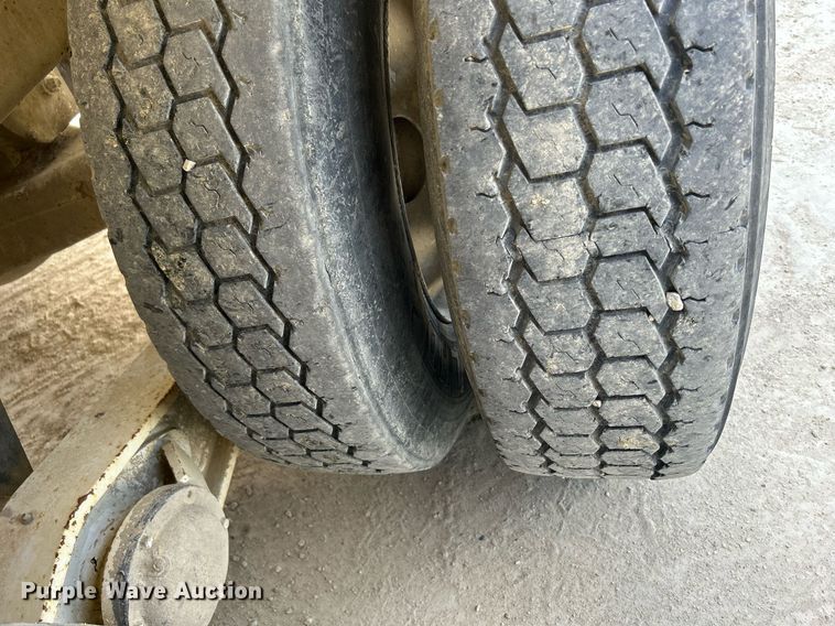 image for item DR4645 2007 Mack CV513 Granite  ready mix truck