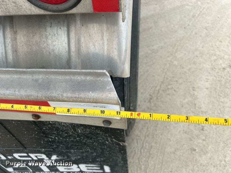 image for item DR4647 1992 Heil  pneumatic dry bulk trailer