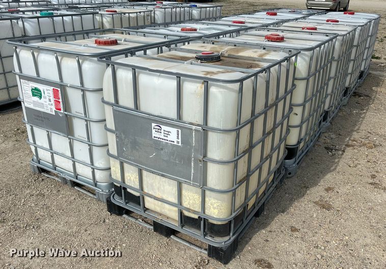 image for item DR4650 (10) poly totes