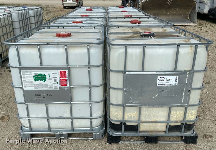 image for item DR4650 (10) poly totes