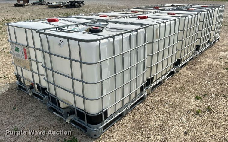 image for item DR4650 (10) poly totes