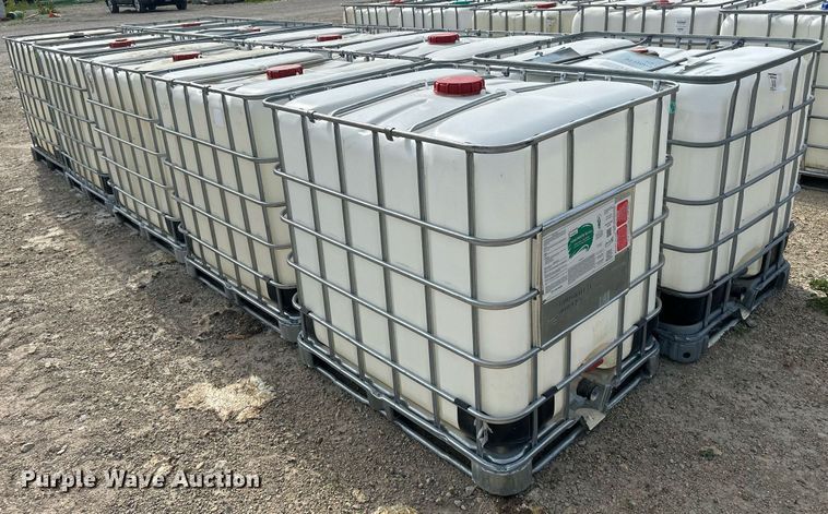 image for item DR4650 (10) poly totes