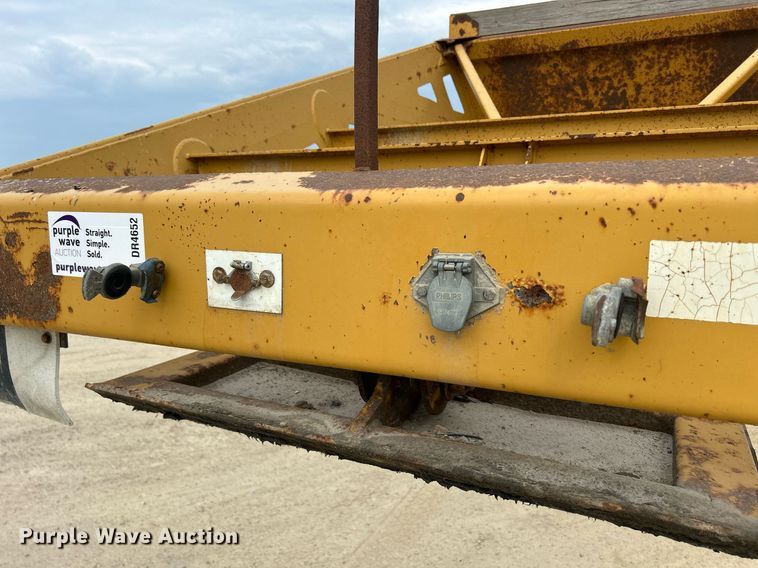 image for item DR4652 2000 Trail King TK54BBU-432  bottom dump trailer