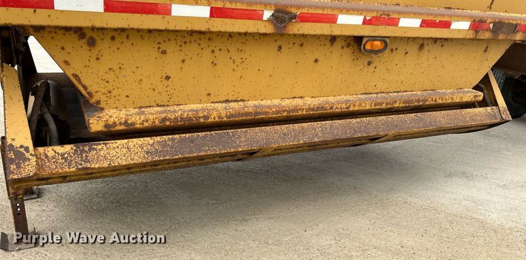 image for item DR4652 2000 Trail King TK54BBU-432  bottom dump trailer