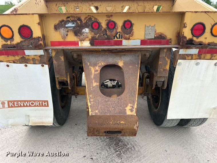 image for item DR4652 2000 Trail King TK54BBU-432  bottom dump trailer