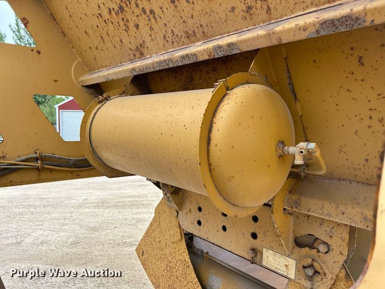 image for item DR4652 2000 Trail King TK54BBU-432  bottom dump trailer