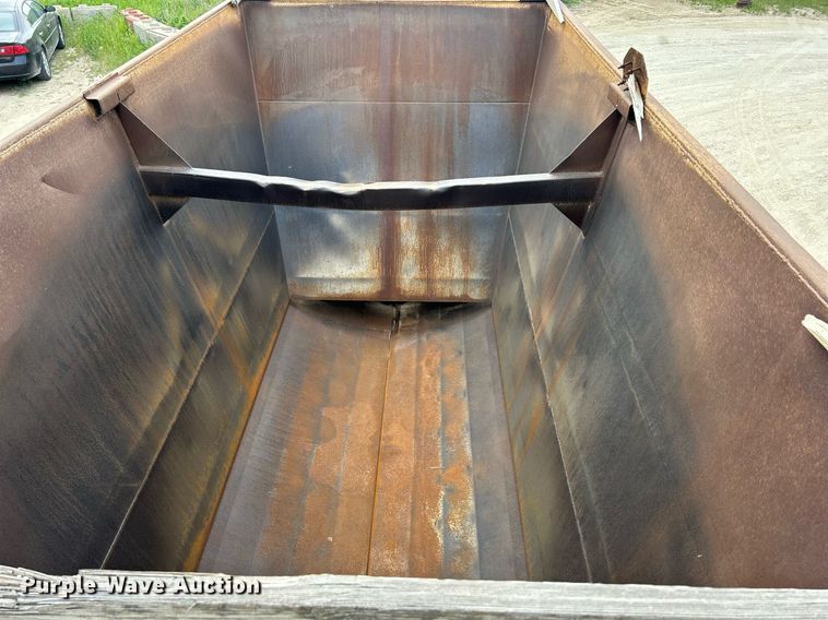 image for item DR4652 2000 Trail King TK54BBU-432  bottom dump trailer