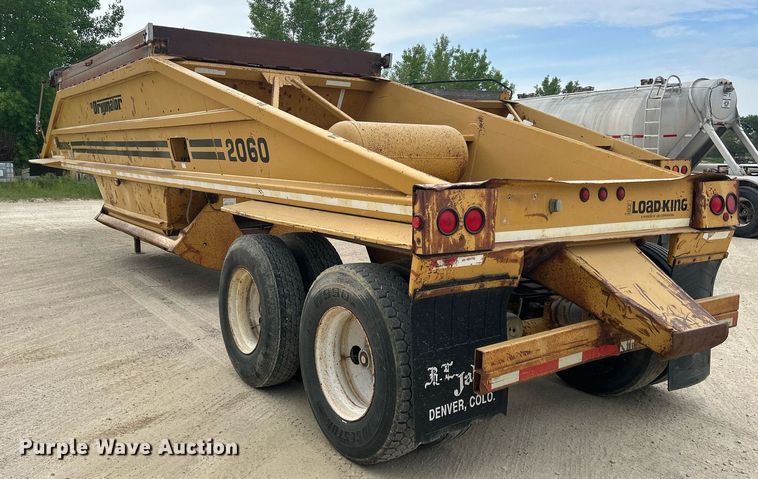 image for item DR4653 1995 Load King 2060-40-2  bottom dump trailer