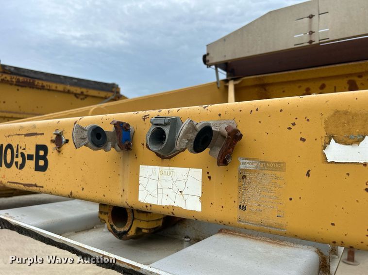 image for item DR4653 1995 Load King 2060-40-2  bottom dump trailer