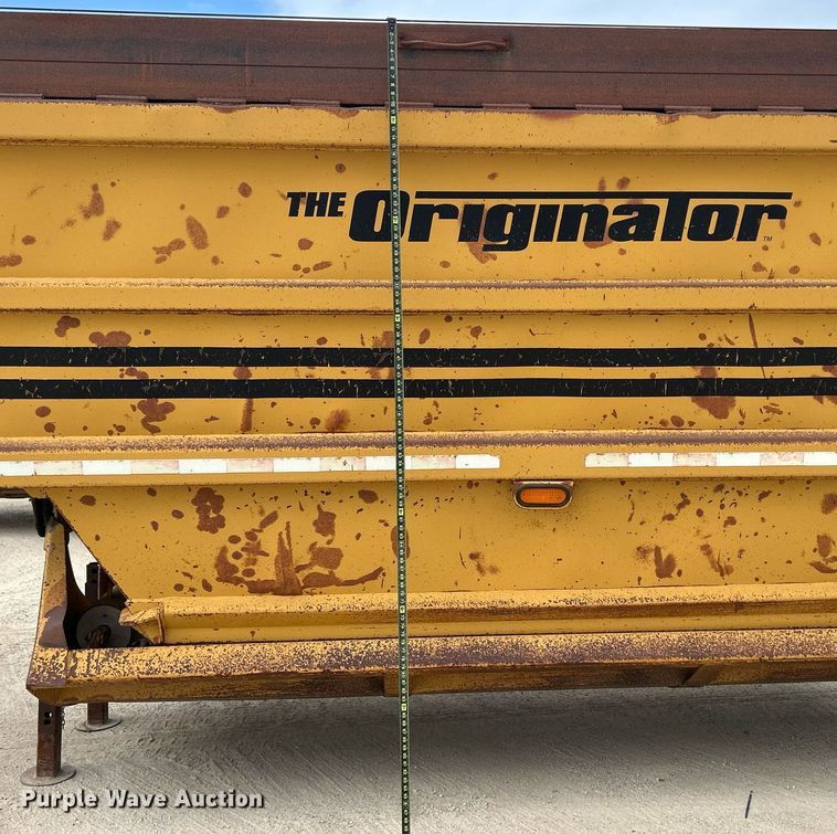 image for item DR4653 1995 Load King 2060-40-2  bottom dump trailer