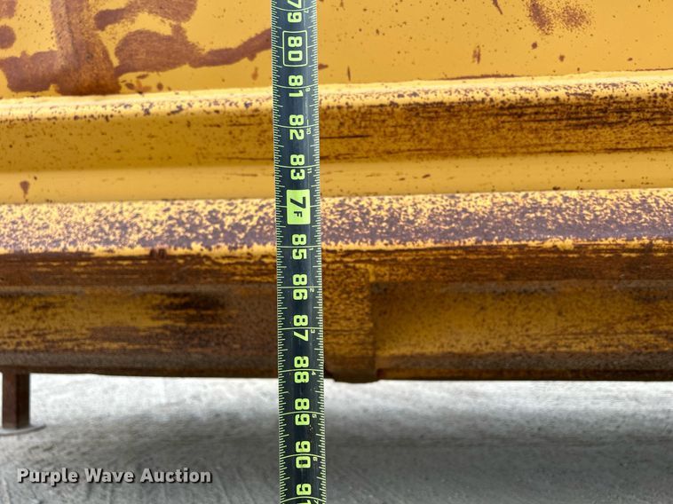 image for item DR4653 1995 Load King 2060-40-2  bottom dump trailer