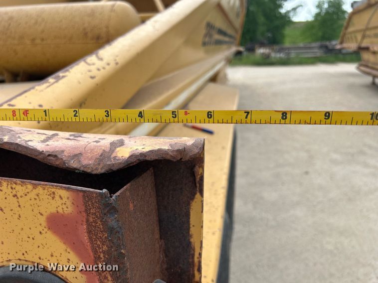 image for item DR4653 1995 Load King 2060-40-2  bottom dump trailer