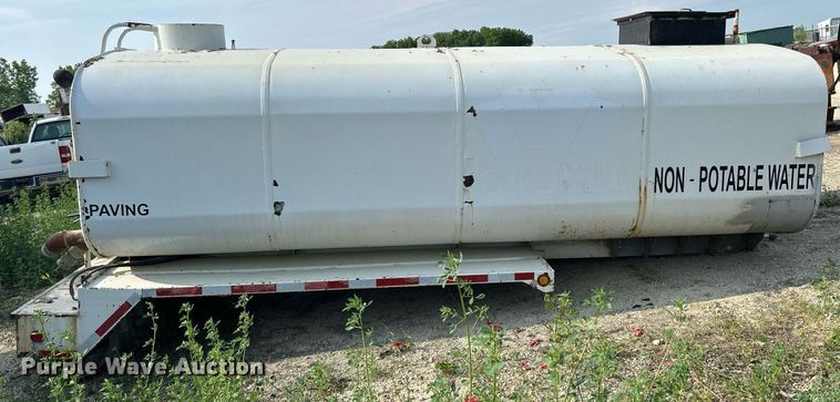 image for item DR4654 Water tank bed