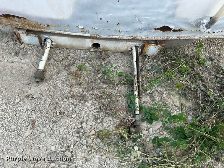 image for item DR4654 Water tank bed