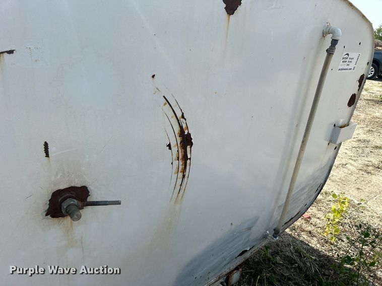 image for item DR4654 Water tank bed