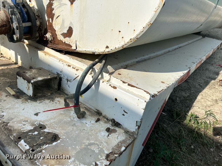 image for item DR4654 Water tank bed