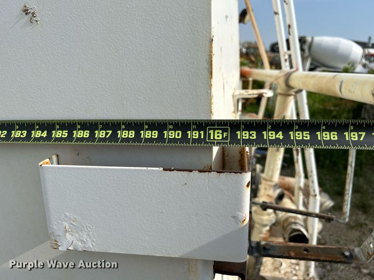 image for item DR4654 Water tank bed