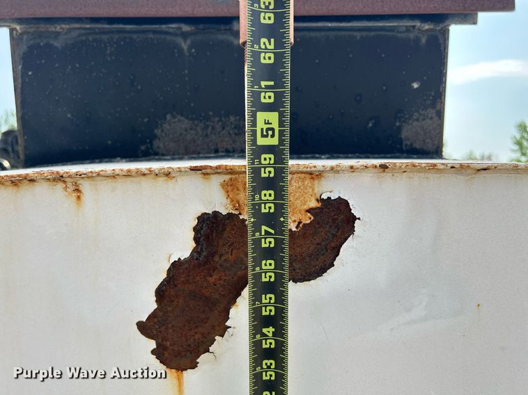 image for item DR4654 Water tank bed