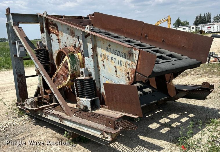 image for item DR4655 Allis Chalmers  screen