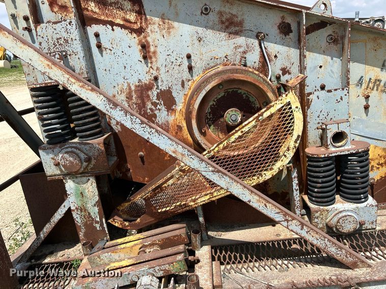 image for item DR4655 Allis Chalmers  screen