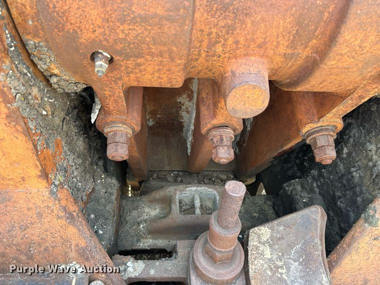 image for item DR4656 Universal Crusher  jaw crusher