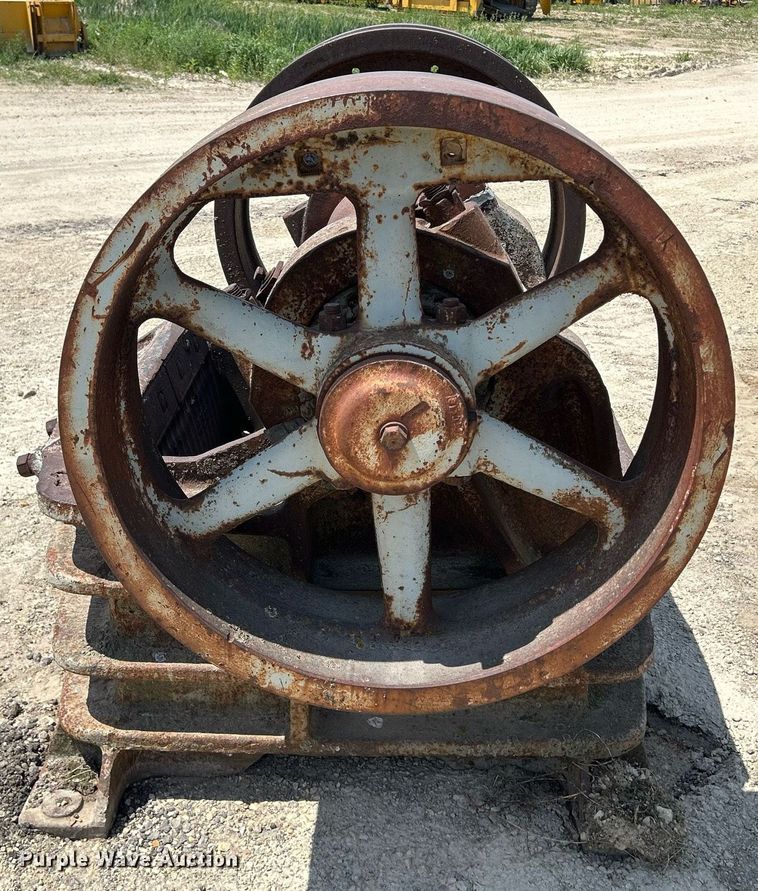 image for item DR4657 Telsmith  jaw crusher