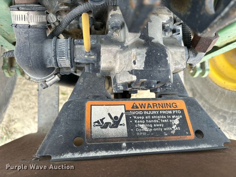 image for item DR4659 1997 John Deere 855  tractor