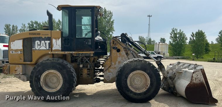 image for item DR4660 2004 Caterpillar 924G  wheel loader