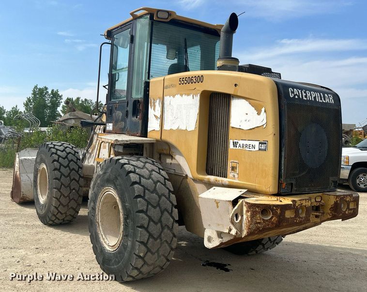 image for item DR4660 2004 Caterpillar 924G  wheel loader