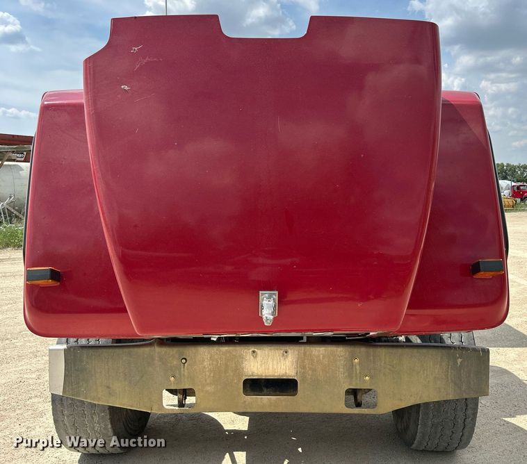 image for item DR4661 1999 Mack RD690S  dump truck