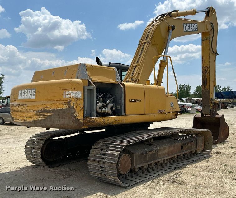 image for item DR4662 2003 John Deere 330C LC  excavator