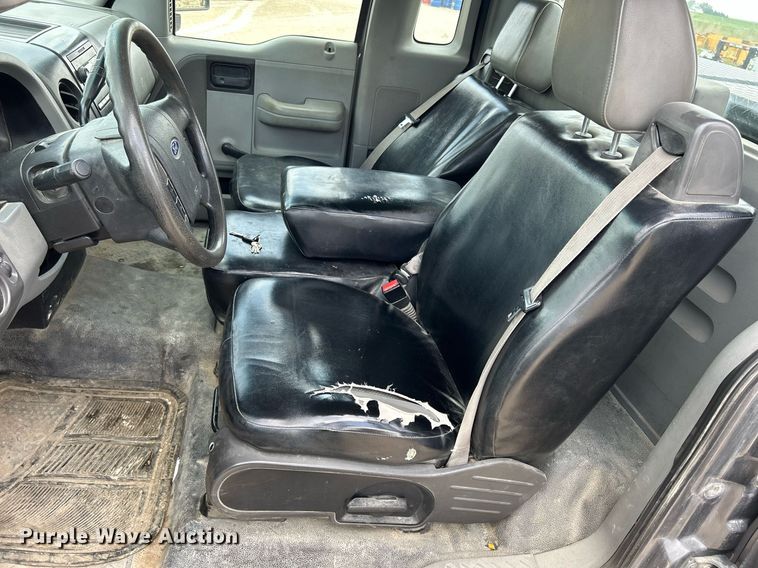 image for item DR4663 2008 Ford F150 XL  pickup truck