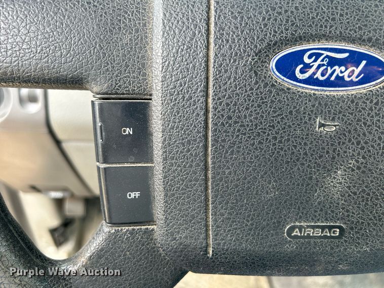 image for item DR4663 2008 Ford F150 XL  pickup truck