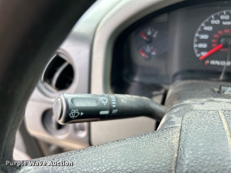 image for item DR4663 2008 Ford F150 XL  pickup truck