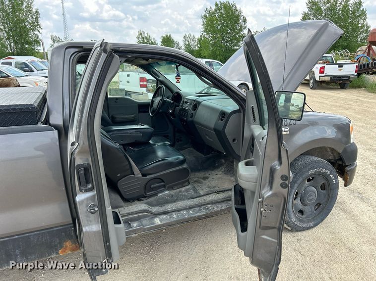 image for item DR4663 2008 Ford F150 XL  pickup truck