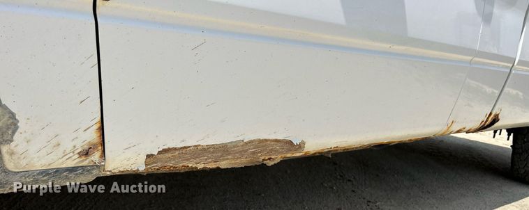 image for item DR4664 2004 Ford F150 XL  pickup truck