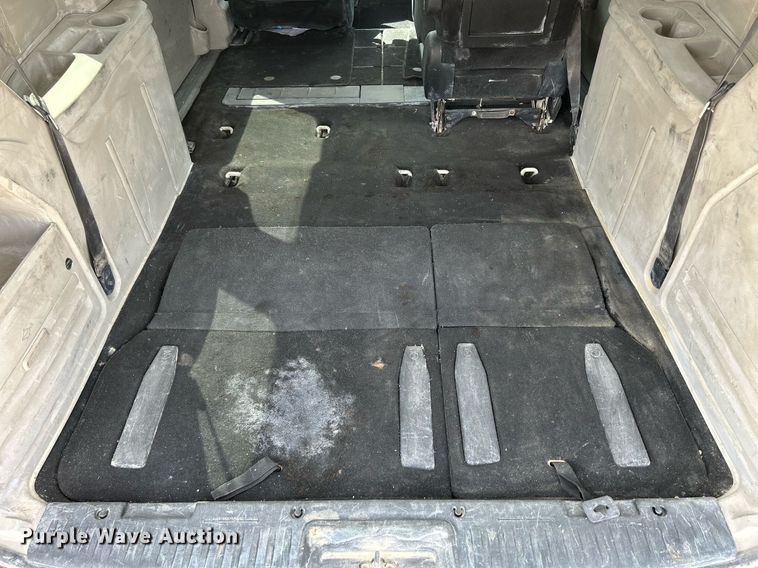 image for item DR4666 2013 Dodge Grand Caravan  van