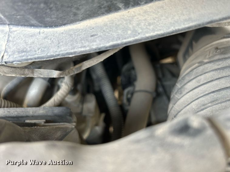 image for item DR4666 2013 Dodge Grand Caravan  van